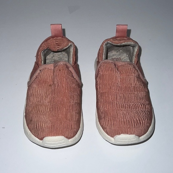 ZARA baby pink slippers size 20 - Picture 2 of 11